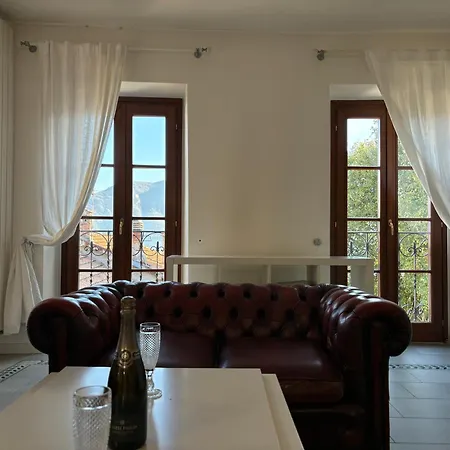 Lakeside Calla - Larihome B02 Apartment